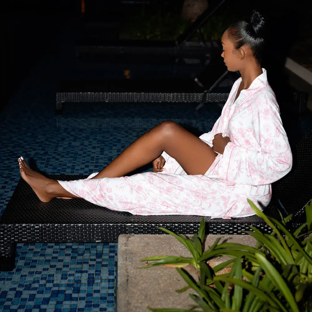 Cozy Robes- Pink and white - Image 4